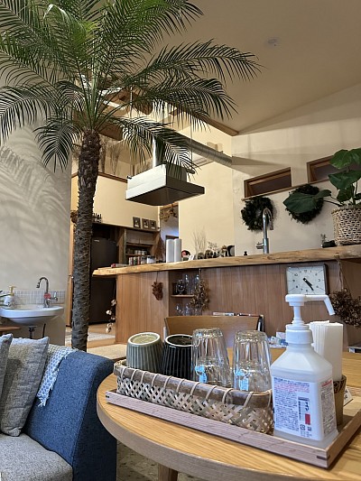 ハーブの香り溢れるキッチン